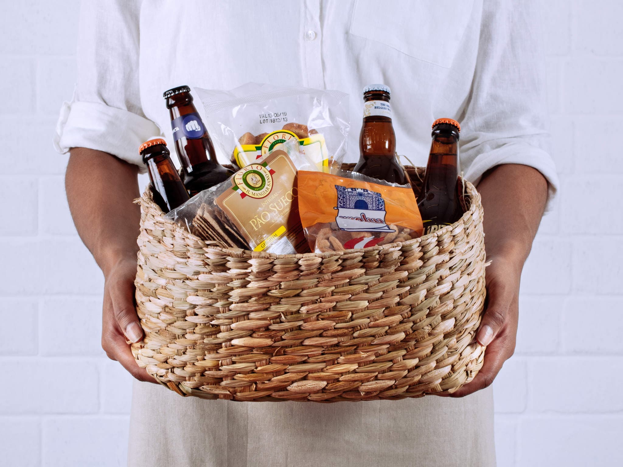 Cesta de Cervejas Artesanais com Petiscos