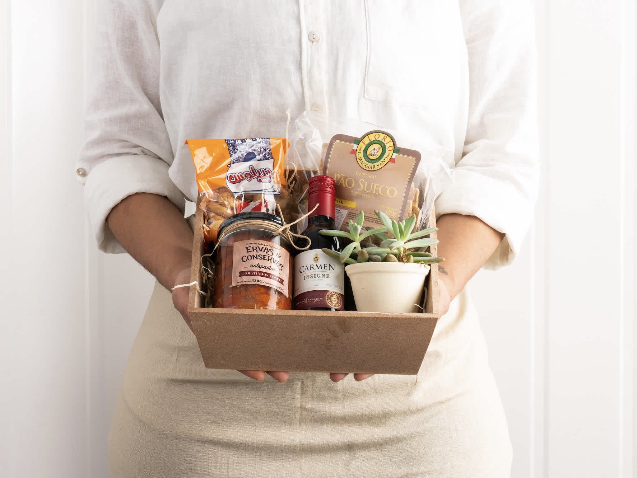 Ervas & Conservas Com Vinho Tinto Para Entrega — Ervas & Conservas Com Vinho Tinto Para Entrega